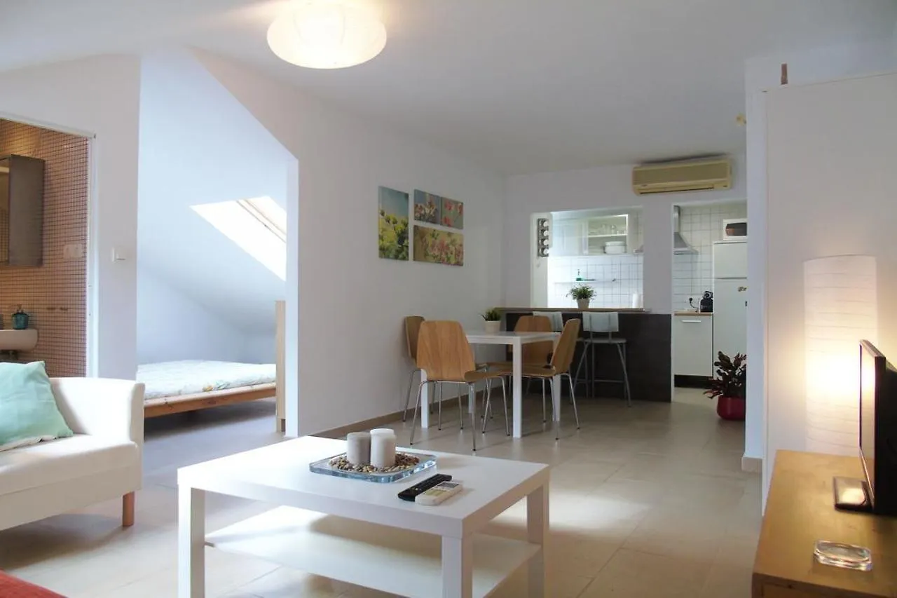 A&N Eduardo Ocon, City Center Malaga Apartment